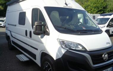 HYMER CAMPER VANS FREE 602 TOIT RELEVABLE